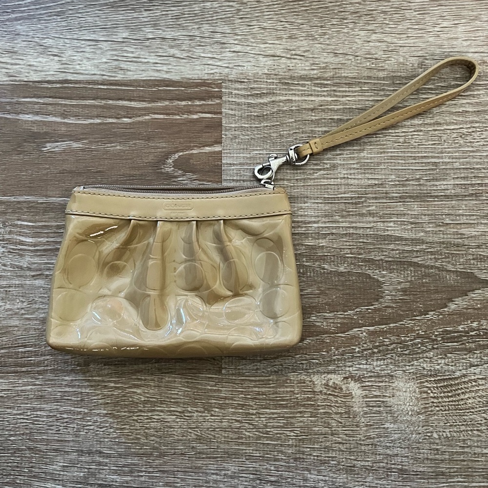 Coach leather wristlet